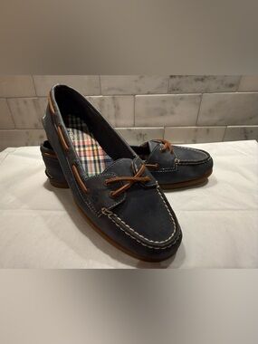 Sperry Navy Leather Boat Shoes with Brown Laces